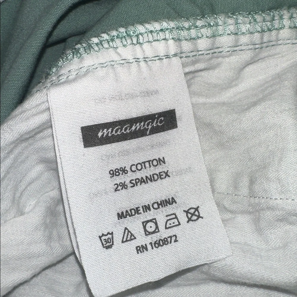 Maamgic Light Green mens Shorts size 36